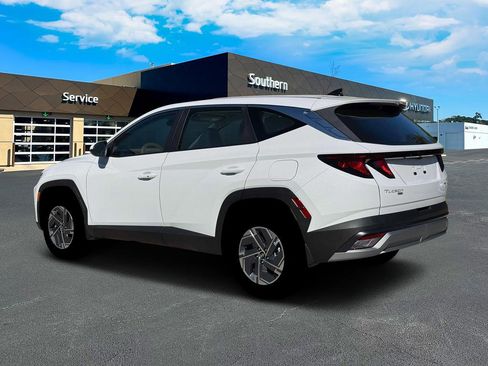 New 2026 Hyundai Tucson Blue SE AWD/4WD image 4