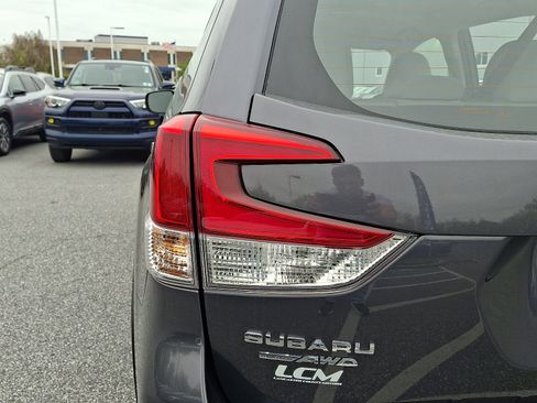 Used 2022 Subaru Forester AWD/4WD image 30