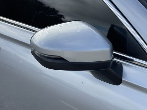 Used 2025 Honda CR-V EX-L image 14