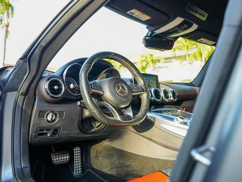 Used 2019 Mercedes-Benz AMG GT Coupe image 23