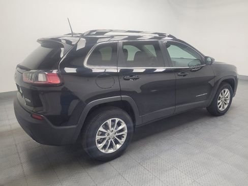 Used 2022 Jeep Cherokee Latitude Lux w/ Sun & Sound Group AWD/4WD image 10