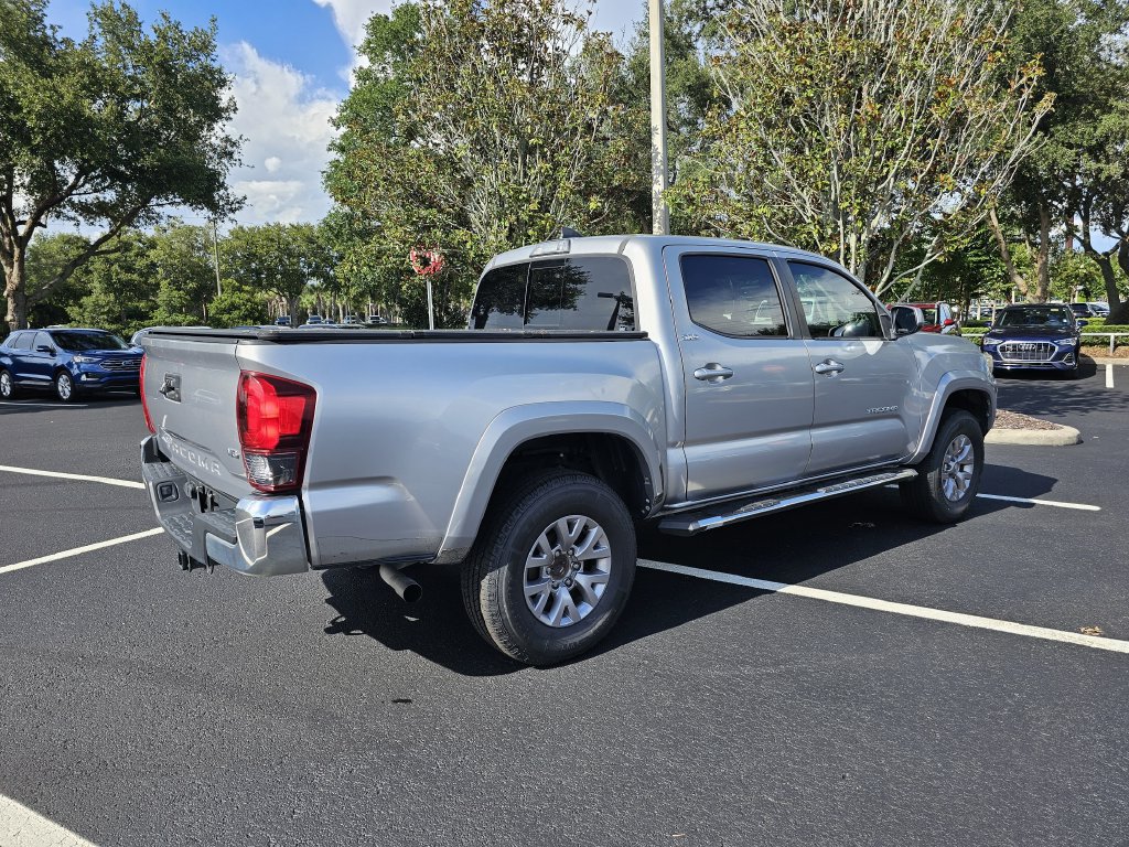 Used 2018 Toyota Tacoma SR5 RWD image 3