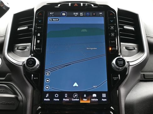 Used 2022 RAM 2500 Laramie w/ Night Edition image 33