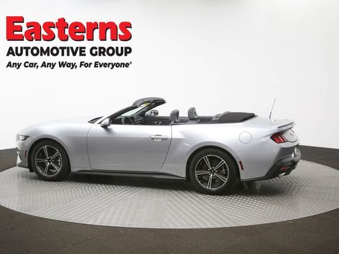 Used 2025 Ford Mustang Premium RWD image 58