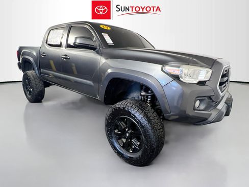 Used 2019 Toyota Tacoma SR5 image 1