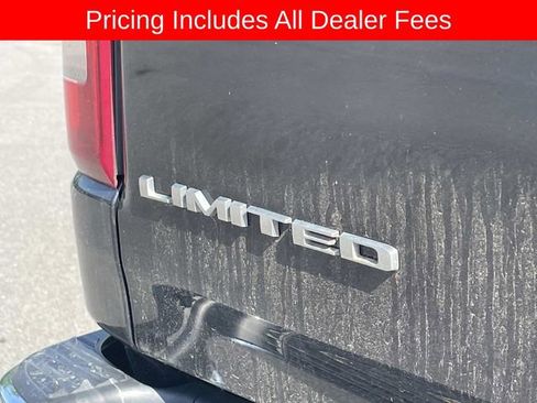 Used 2019 RAM 1500 Limited AWD/4WD image 9