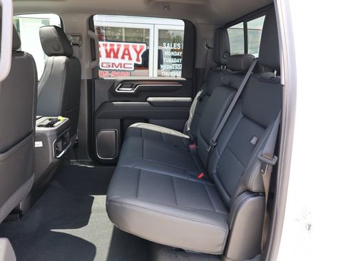 New 2026 GMC Sierra 2500 Denali w/ Denali Reserve Package AWD/4WD image 34