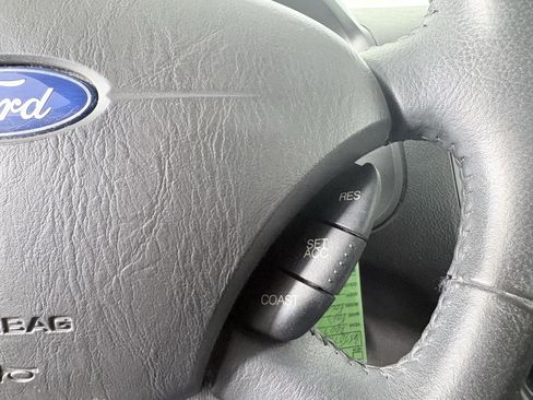 Used 2007 Ford Focus SE image 22