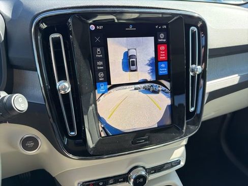 New 2026 Volvo XC40 B5 Plus w/ Protection Package Premier AWD/4WD image 20