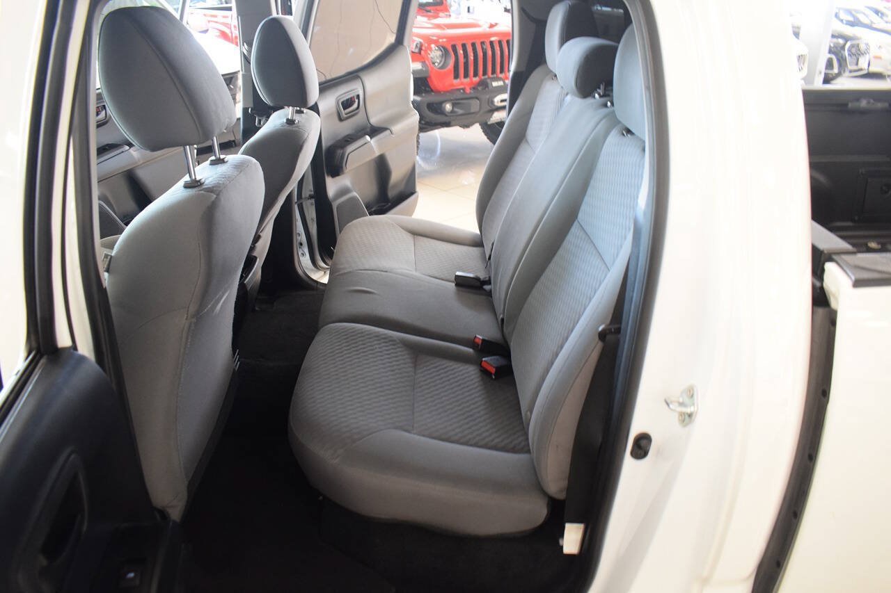 Used 2021 Toyota Tacoma SR AWD/4WD image 45