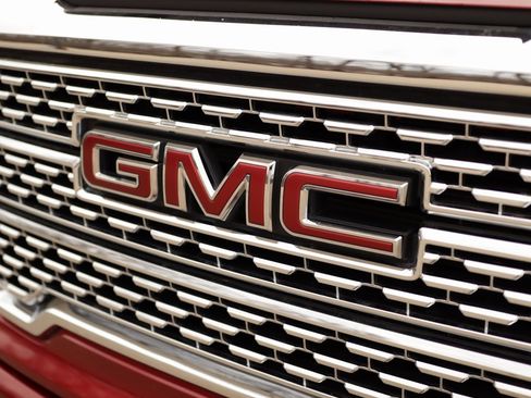 Used 2021 GMC Sierra 1500 Denali w/ Denali Premium Package image 38