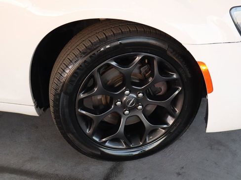 Used 2020 Chrysler 300 S image 3