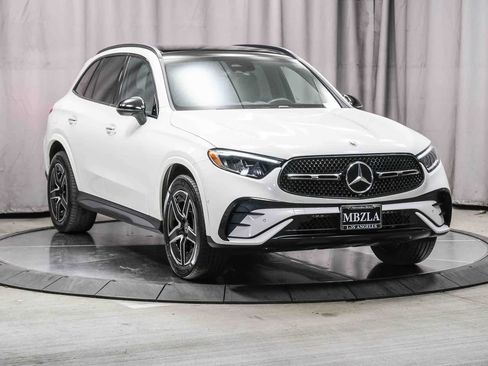 Certified 2026 Mercedes-Benz GLC 300 image 5