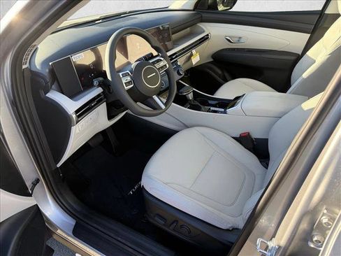 New 2026 Hyundai Tucson SEL image 3