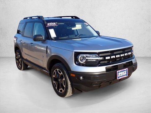 Used 2022 Ford Bronco Sport Outer Banks AWD/4WD image 6