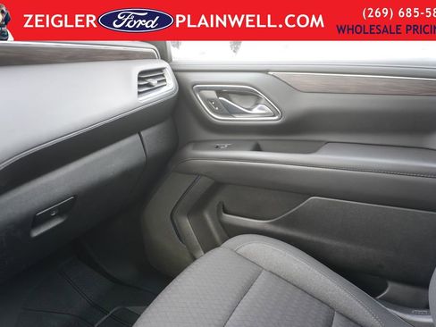 Used 2023 Chevrolet Tahoe LS image 32