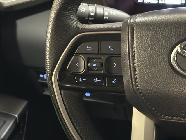 Used 2024 Toyota Tundra Limited AWD/4WD image 29