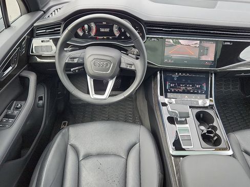 Used 2023 Audi Q7 2.0T Premium Plus AWD/4WD image 4