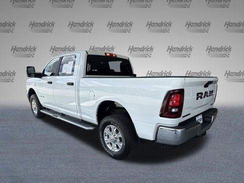 Used 2025 RAM 2500 Big Horn AWD/4WD image 7