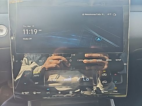 Used 2024 Hyundai Tucson Limited image 19