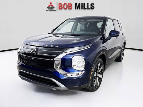 New 2026 Mitsubishi Outlander SE FWD image 3