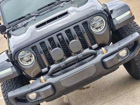 Used 2022 Jeep Wrangler Unlimited Rubicon w/ Xtreme Recon 35" Tire Package AWD/4WD image 14