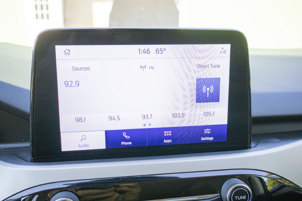 Used 2021 Ford Escape SE w/ Cold Weather Package FWD image 16