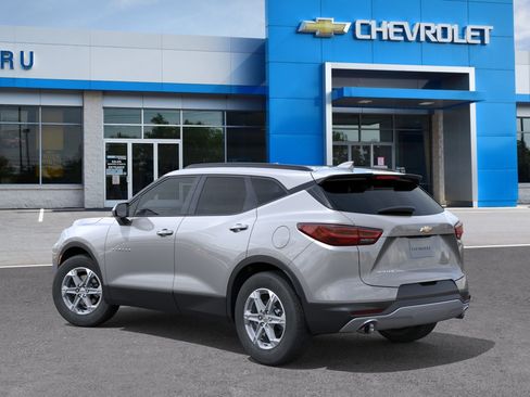 New 2026 Chevrolet Blazer LT w/ Convenience Package AWD/4WD image 3