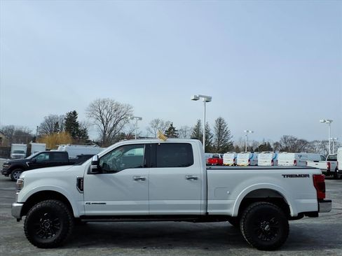 Certified 2021 Ford F250 Lariat w/ Tremor Off-Road Package image 4