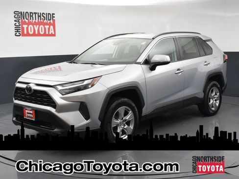 Used 2024 Toyota RAV4 XLE FWD image 1