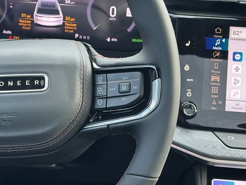 New 2025 Jeep Wagoneer S Limited image 27