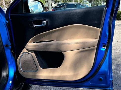 Used 2018 Jeep Compass Sport image 26