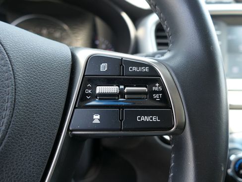 Used 2019 Kia Sorento EX FWD image 13