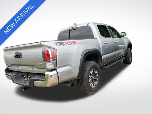 Used 2023 Toyota Tacoma TRD Off-Road AWD/4WD image 2