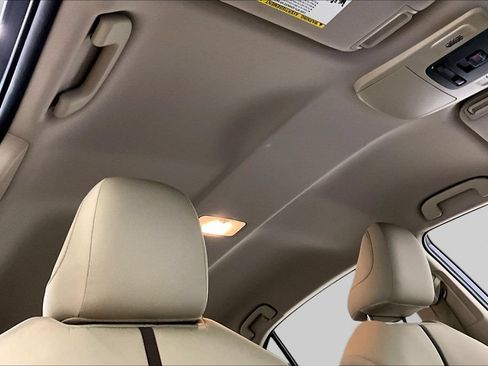 Used 2019 Toyota Camry LE FWD image 26