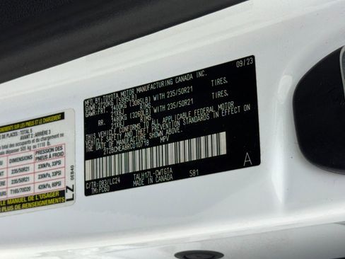 Used 2024 Lexus RX 500h F Sport w/ Convenience Package image 45