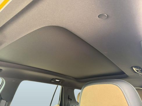New 2026 Chevrolet Equinox ACTIV w/ Convenience Package III FWD image 16