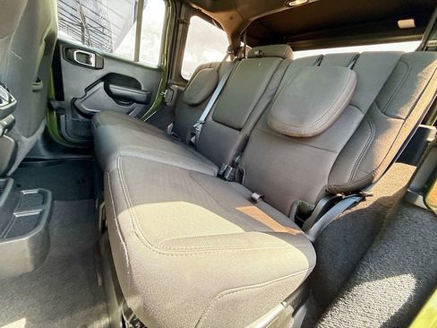 Used 2023 Jeep Wrangler Unlimited w/ Cold Weather Group image 27