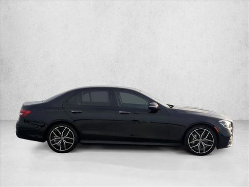 Used 2023 Mercedes-Benz E 350 Sedan image 4