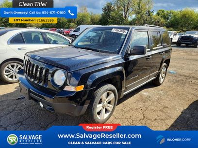 Used 2014 Jeep Patriot Latitude w/ Sun/Sound Group