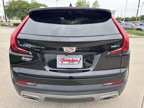 Used 2023 Cadillac XT4 Premium Luxury w/ Enhanced Visibility Package FWD image 5