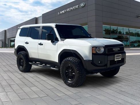 Used 2025 Toyota Land Cruiser image 7