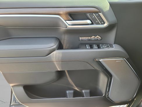 New 2026 Chevrolet Silverado 1500 High Country w/ High Country Premium Package image 22