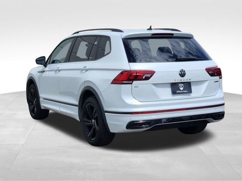 Used 2023 Volkswagen Tiguan SE R-Line AWD/4WD image 6