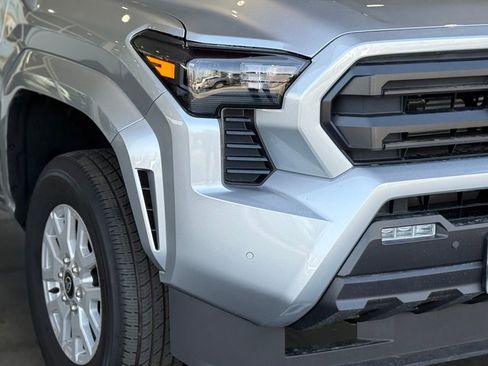 New 2025 Toyota Tacoma SR5 image 8