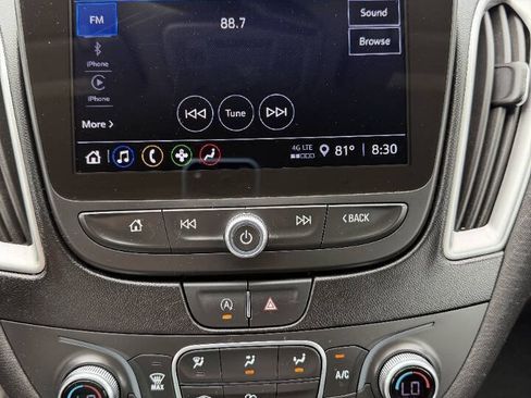 Used 2024 Chevrolet Malibu LT FWD image 23
