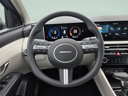 New 2026 Hyundai Tucson SEL image 12