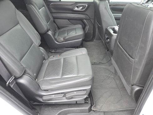 Used 2021 Chevrolet Tahoe Z71 w/ Z71 Signature Package image 30