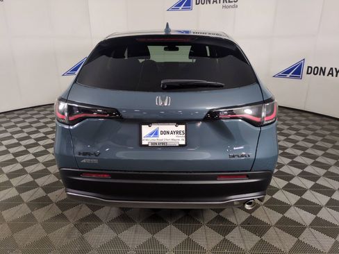 New 2026 Honda HR-V Sport image 4