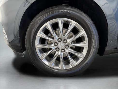 Used 2020 Buick Enclave Premium w/ Sun and Sites Package FWD image 46